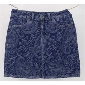 Custom-made ladies' denim skirts with 2026 trendy jacquard fabric, minimum order quantity of 50 pieces.