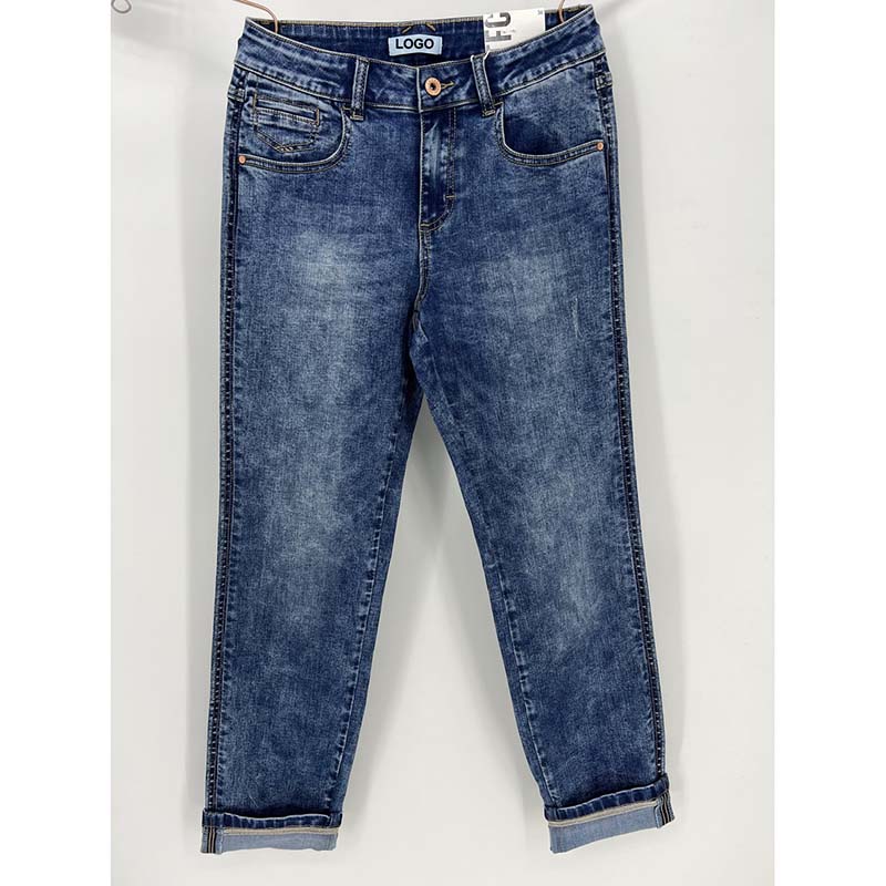 Classic Washed Blue Denim Jeans with Chain Detail