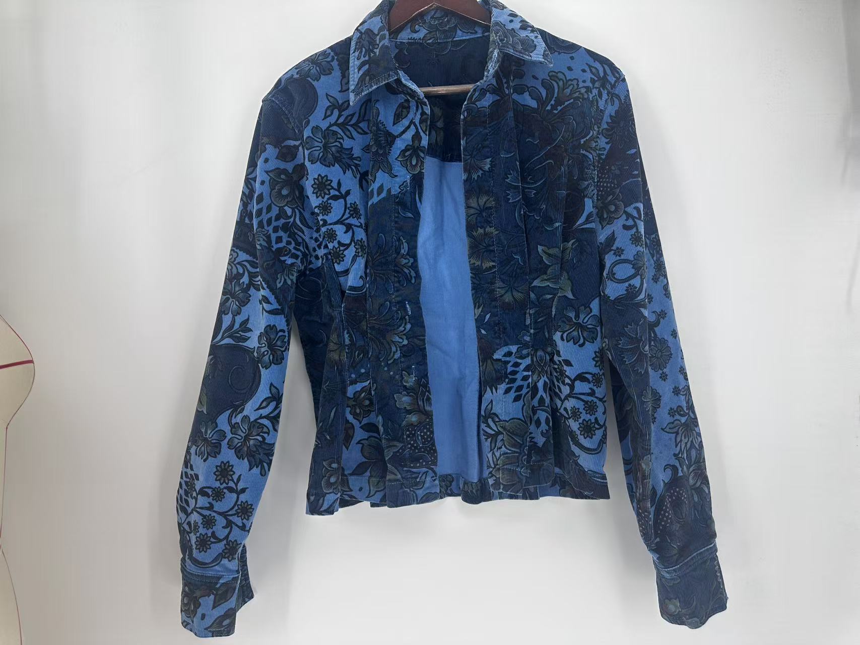 Corduroy Printed Top – Vintage Charm with a Modern Twist